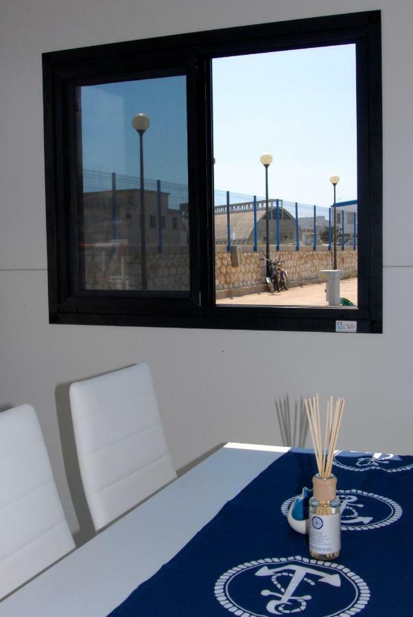 Hôtel House Boat Luxury Cagliari Extérieur photo