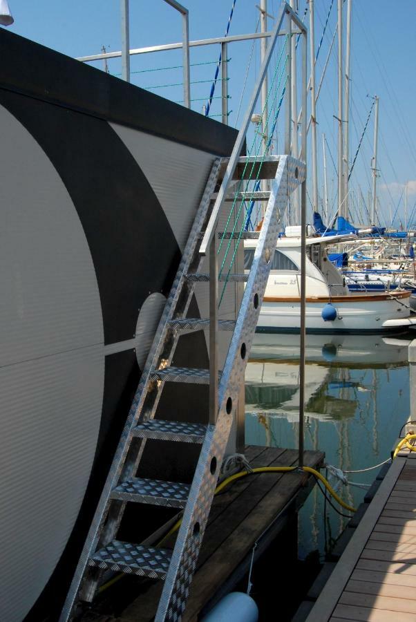 Hôtel House Boat Luxury Cagliari Extérieur photo